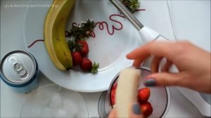 Как приготовить КЛУБНИЧНЫЙ СМУЗИ / Smoothie