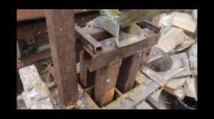 Топливные брикеты из глины и щепы \ Fuel briquettes out of clay and wood chips