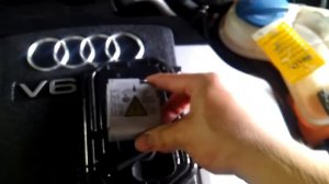 Ауди А6 (С6) Замена лампы BiXenon