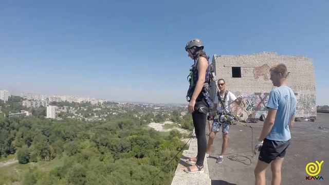 Старовойтова Катя прыжок с 16ти этажки 6 августа 2017 смотреть онлайн