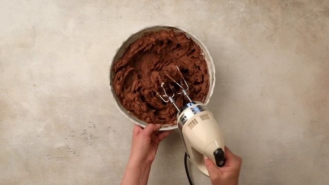 Шоколадный торт с рикоттой смотреть онлайн