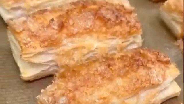 100 рублей денег, 5 минут вашего времени и вкуснейшие СЛОЙКИ на вашем столе 🔥 смотреть онлайн