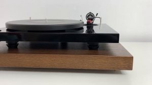 Подиум для проигрывателя винила и других компонентов /Coda racks Podium/