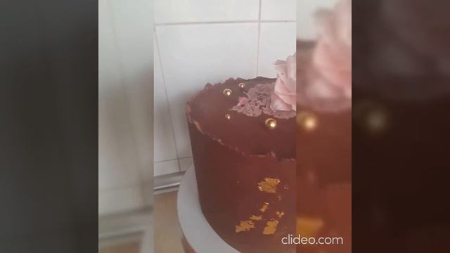 Торт "Медовик с брусникой"