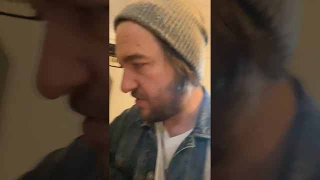 Fender Jaguar Bridge Thimble Removal for Mastery Bridge Install смотреть онлайн