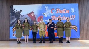 Разлилась заря вдали алым цветом. Вокальный коллектив "Рябинушка"