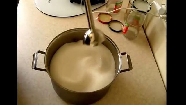 Заготовки на зиму.Малиновое варенье без варки. Homemade raspberry jam смотреть онлайн