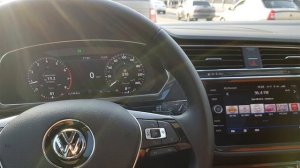 Гул на Тигуане (2018) на разгоне до 40 км/ч