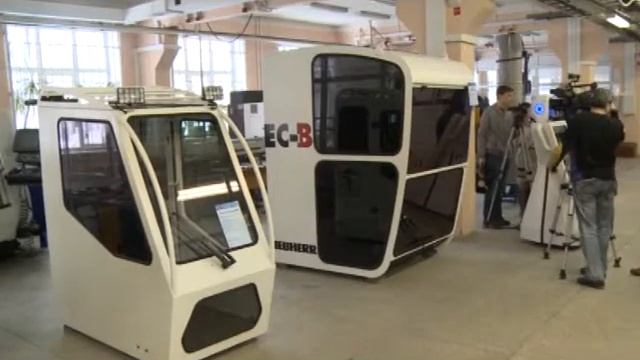 В центре машиностроения ЮУрГУ прошло открытие выставки. смотреть онлайн