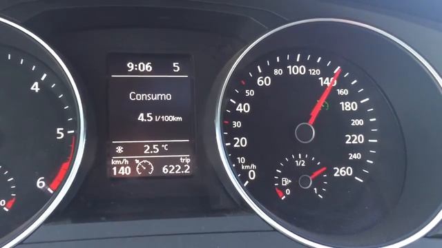 Volkswagen Vento MY15 tdi 110 hp. Consumo a 140 km/h смотреть онлайн