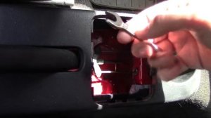 Подтянуть трос ручника Skoda Fabia