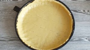 Пирог с творогом и сгущенкой