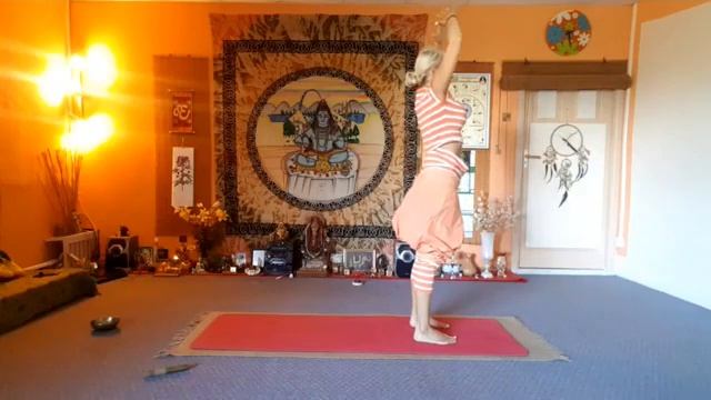 йога 4 лунный день. смотреть онлайн