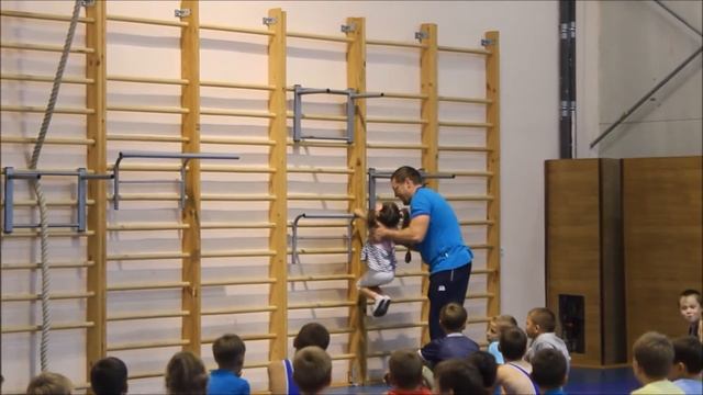 Тренерам по вольной борьбе Эртильской ДЮСШ Александру Александровичу Вуколову и смотреть онлайн