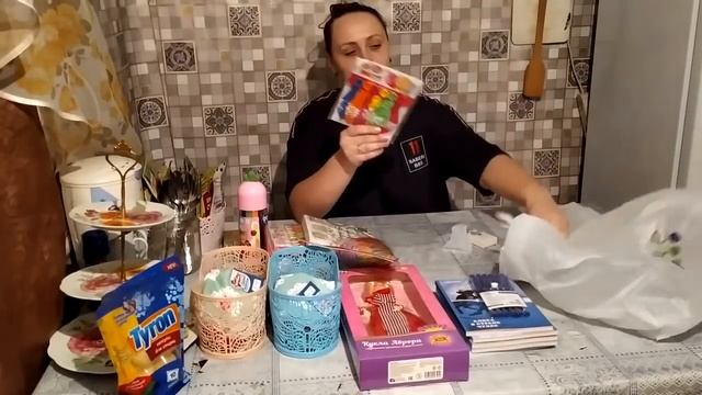 На Ярмарке\ЧТО ПОДАРИМ ДЕТЯМ\ВАСЯ: НАСЧЁТ ПТИЧЕК\ смотреть онлайн