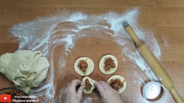 ДРОЖЖЕВОЕ ТЕСТО, КОТОРОЕ ПОЛУЧАЕТСЯ У ВСЕХ. Пирожки-треугольнички/Triangle-shaped patties смотреть онлайн
