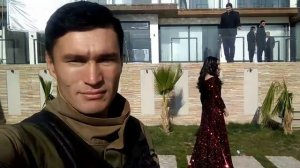 Benom "Sen borsan" klip jarayonidan lavhalar