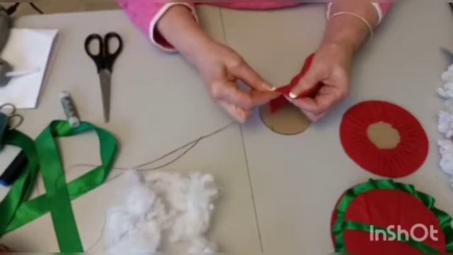Настенная игольница.  Подарок на 8 Марта.