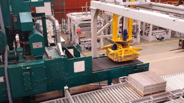 Автоматическая дробеструйная линия для обработки тротуарной плитки смотреть онлайн