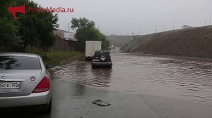 Участок трассы на Фадеева во Владивостоке затоплен