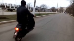 Stunt на Honda dio 18  Саки тоже может Фима восемнашку доделал