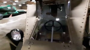 ЛЕГКИЙ КОЛЕСНО-ГУСЕНИЧНЫЙ ТАНК БТ-5