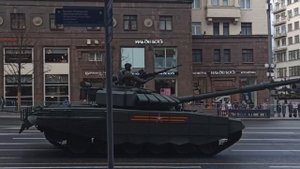 Новые модификации танков Т-72 и Т-80