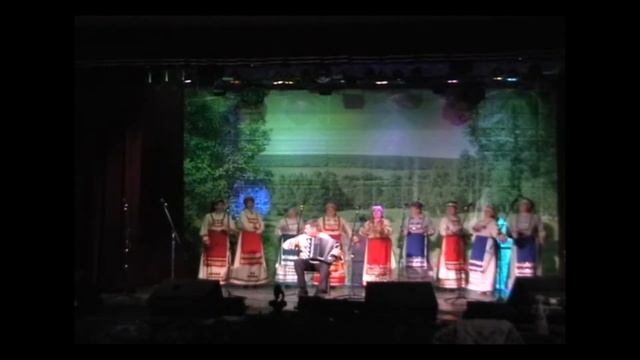 Народный коллектив ансамбль русской песни «Прялица».