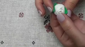 Объемная роза из косички.