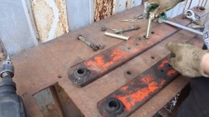 Трактор Т-25 замена пальца нижнего раскоса от МТЗ (2020)