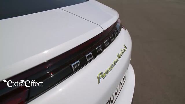 Porsche Panamera Turbo S E Hybrid Executive Design Full HD смотреть онлайн
