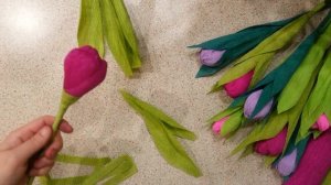 Тюльпаны из гофрированной бумаги .2 Мастер класса.Tulips made of corrugated paper