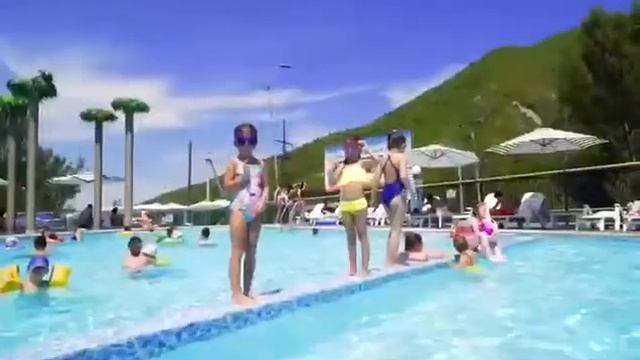 Зона из 4 бассейнов в комплексе Сункар смотреть онлайн