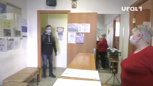 По распоряжению губернатора соцработники, которые сейчас на передовой, получат добавку к зарплате смотреть онлайн