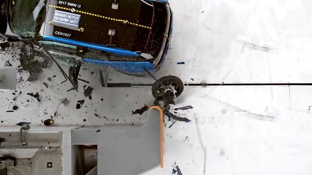 Краш тест BMW i3 small смотреть онлайн