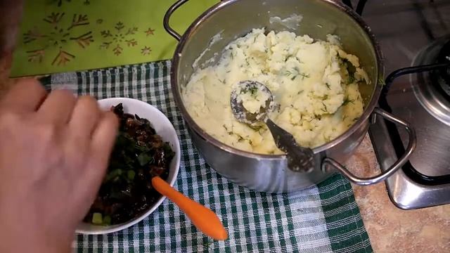 Картофельные зразы. Картофельные зразы с грибами. Кухня с Викторией Мирошниченко. смотреть онлайн