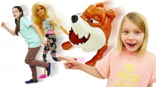 Веселые игры настолки девочкам: Играем в Банановый БУМ! Видео про куклы Барби для девочек