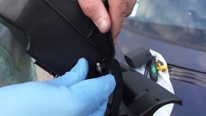 Снятие и ремонт бардачка Merceds W210 Glove Box Repair