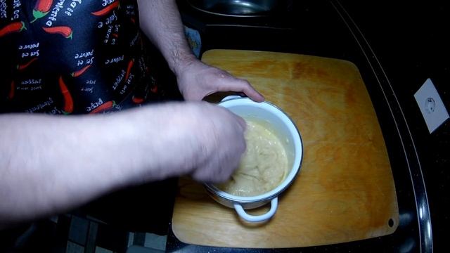 Заварное тесто.  Простой рецепт.