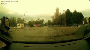 29.04.2016 Жирновск. Укладка асфальта в лужи около поста ГАИ