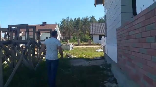 Использование кирпича лего на фасадах
