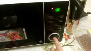 Распаковка Микроволновая печь LG MH6353H