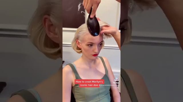 Retro Hairstyle tutorial #hairstyles #marilynmonroe #hairtutorial #haireducation #blondehair #retro