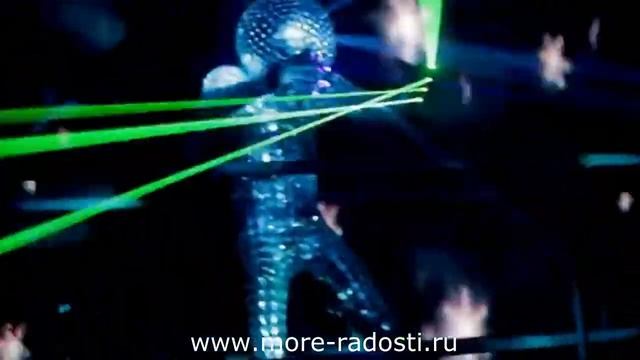 Лазерное шоу - Зеркальный человек
