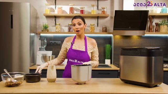 პასკის გამოცხობა Panasonic-ის პურის საცხობით (ეპიზოდი 3) смотреть онлайн