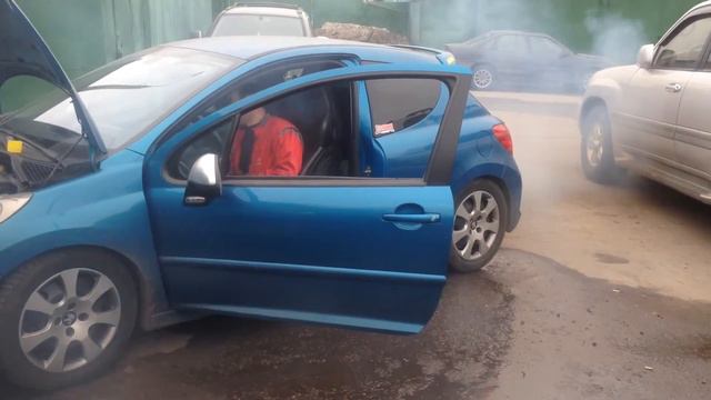 Чистка клапанов Peugeot 207RC смотреть онлайн