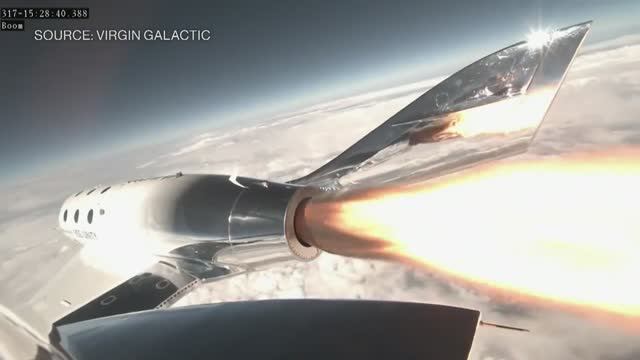 Первый коммерческий рейс космолета Virgin Galactic с пассажирами