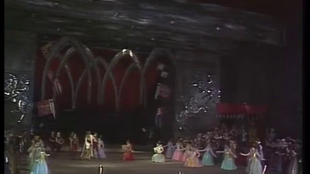 Ivan Soussanine - Polonaise et Choeur (Bolchoï / Bolshoi) - Mikhaïl Glinka смотреть онлайн