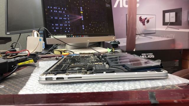 MACBOOK PRO A1398 BATTERY REPLACEMENT смотреть онлайн