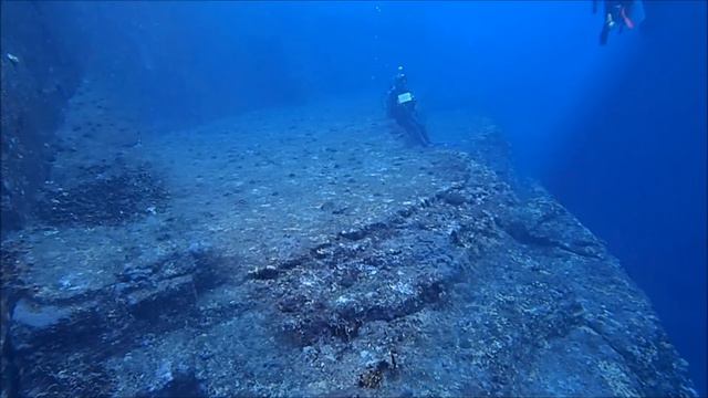 与那国島　海底遺跡.wmv